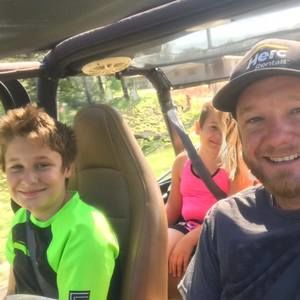 Meet your Posher, Corey